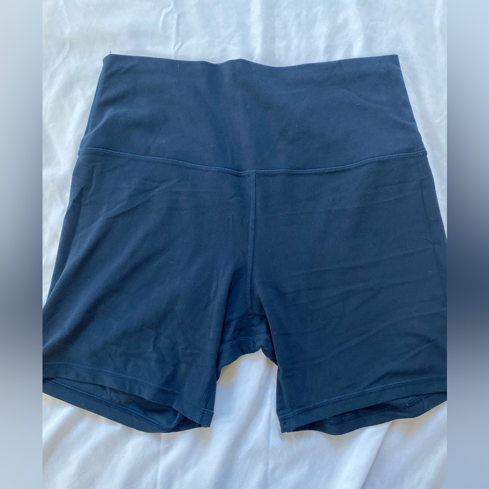 Lululemon Shorts in Align Fabric size 10